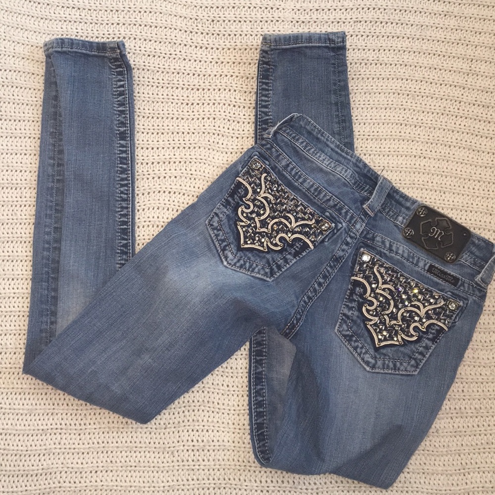 Miss Me skinny jeans 🌸